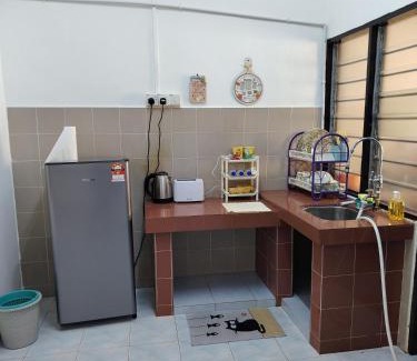 Larut House | Suria Permai19 Homestay