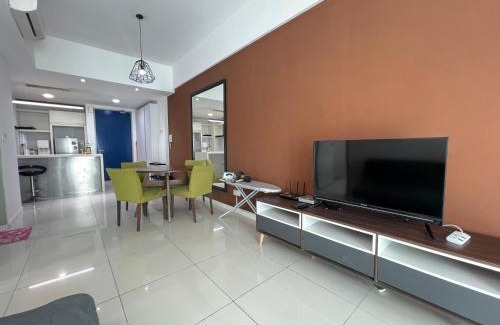 Kampung Sembulan Baru Apartment | Sutera Avenue KK Infinity Pool 10 mins to Airport 10 mins to Jetty LSS HomeStay