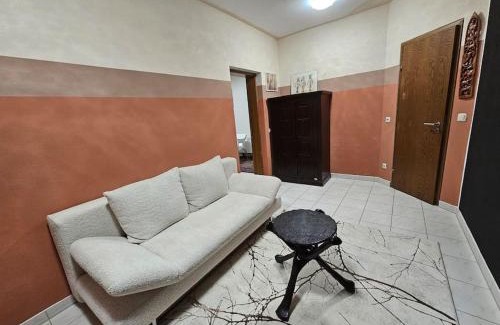 Munchen District Apartment | Sutra Home - Ottobrunn, Munich
