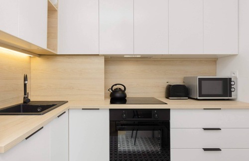 Targowek Apartment | Suwalska 9 | Spacious Apartment | 2 Bedrooms