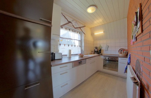 Neufeld House | SW10 Holiday home Seestern