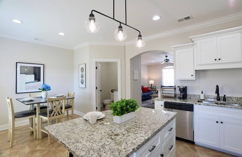 Oxford Condo | "Swayze Stays" - Charming Oxford Condo!