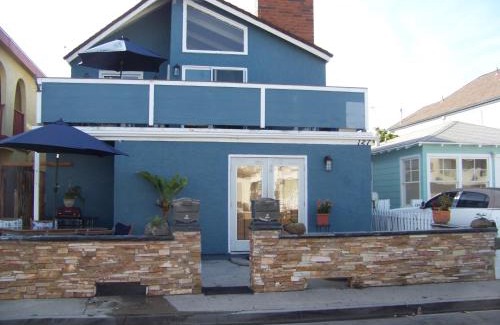 West Newport House | Sweet Beach Duplex
