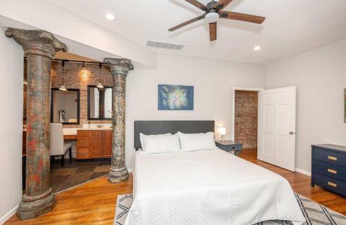St. Bernard House | Sweet Escape