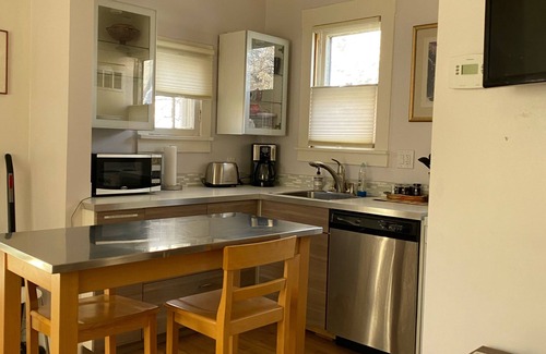 Mapleton Hill Apartment | Sweet Mapleton Hill Bungalow with Outdoor Patio and Private Entrance-