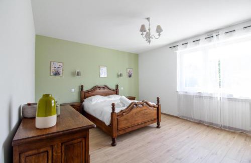 Cattenom Apartment | Sweet-Pastel