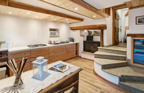 San Giacomo Filippo Apartment | Sweet Somma Mountain Lodge 1