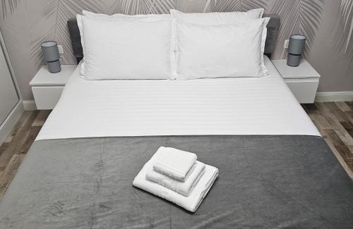Moinesti Apartment | Sweet Studio