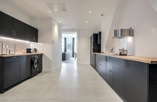 Strasbourg -Saint-Denis Apartment | Sweett | Bonne Nouvelle