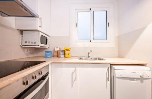 La Sagrada Familia Apartment | Sweett - Gaudi Avenue