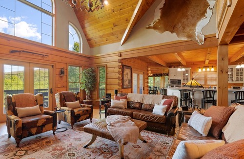 Canton House | Sweetwater Lodge - Luxury Log Cabin Rental