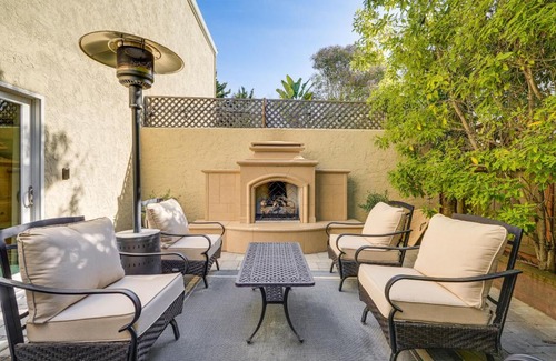 Rio del Mar House | Swim, Golf and Relax Luxe Townhome in Aptos