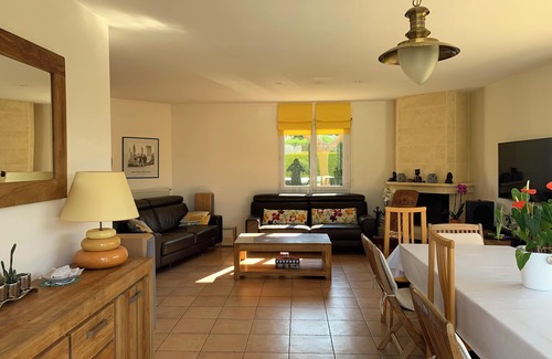 Saint-Jean-d'Illac Cabin | Swimming pool house near Arcachon/Cap Ferret