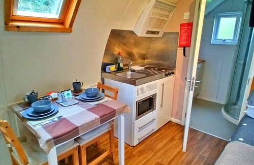 Woolhope Ski Chalet | Sycamore Glamping Pod