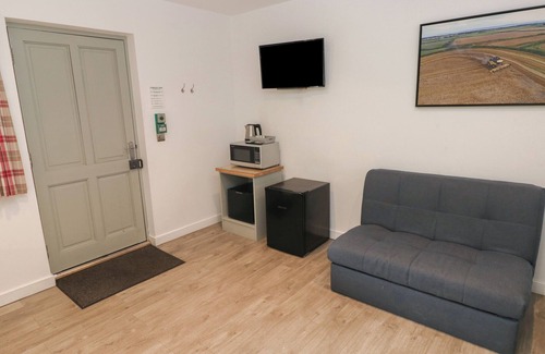 Cowbridge Cottage | SYCAMORE, romantic, country holiday cottage in Cowbridge