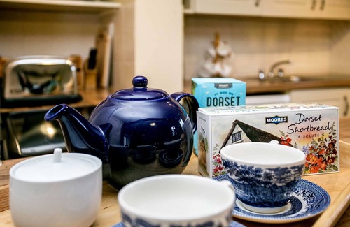 Littlebredy Cottage | Sycamores Cottage, near the Dorset Coast.