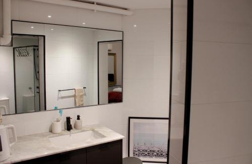 Rushcutters Bay Apartment | Sydney Harbourside Studio