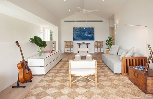 Darling Point Apartment | Sydney Spritz, Darling Point(IH) - Amalfi-inspired home with private Harbour Bridge-view bar