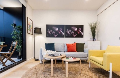 Leichhardt House | Sydney Uni, Prince Alfred Hospital Close With Pool