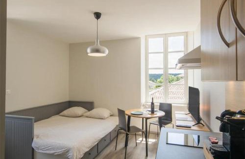 Ruoms Apartment | Syrah