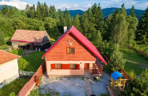 Voslabeni House | Szarvas Vendeghaz