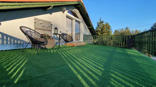 Salgotarjan House | Sziklaszirt - Wellnes Vendégház