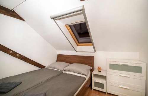 Magyarkut Apartment | Szobi Malomkert Lovarda