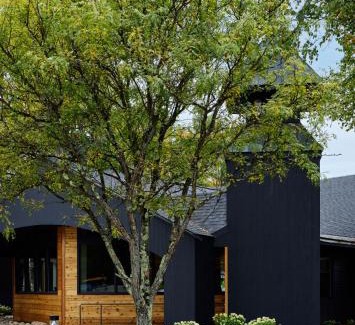 Stowe Area Hotel | Tälta Lodge, a Bluebird by Lark