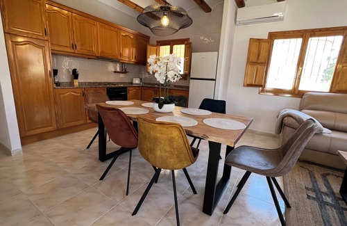 Els Poblets Villa | T-0223 Very well maintained villa in Els Poblets