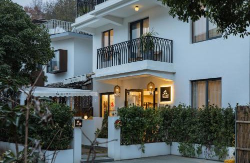 Xihu House | T innn - West Lake - Yueshang Yunshe Homestay - Hangzhou Taiziwan Park Branch