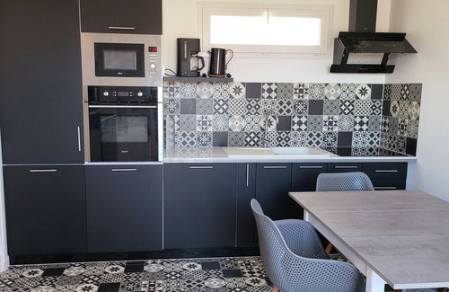 Notre-Dame-de-Monts House | T1 SMALL ROOM 800M FROM THE SEA