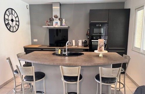 Pinarellu Apartment | T2 apartment - BIG STANDING - air conditioning - swimming pool - terrace - beach at 800m 3 Pers