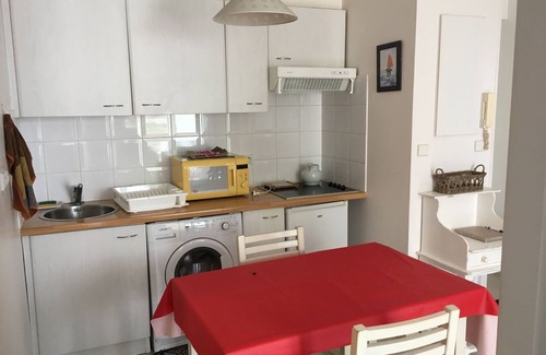 La Rochelle City Centre Apartment | T2 WITH PRIVATE GARAGE ON PORT LA ROCHELLE