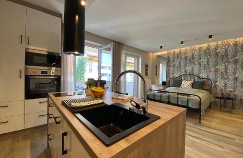 Gyor Apartment | t27 Apartments free parking ingyenes zárt parkoló