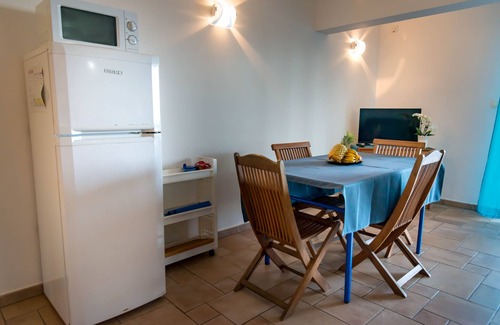 Saint-Pierre Apartment | T2B "Parenthèse Australe" 50m2 ground floor apartment by the lagoon