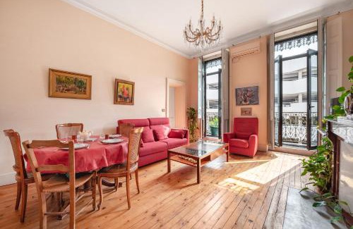 Victor Hugo District Apartment | T4 Hypercentre - Climatisé - 300m Jean Jaurès