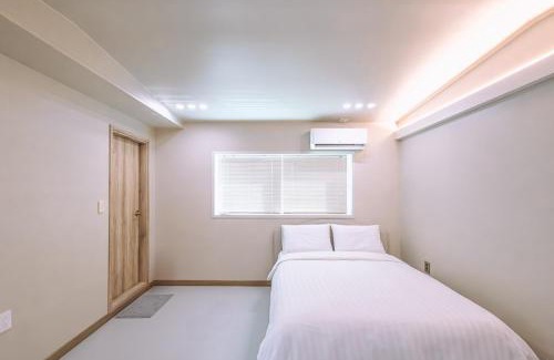 Kujanggul House | Taean Four Seasons