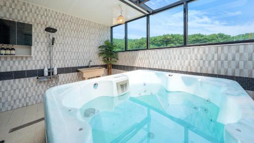 Nam House | Taean WithDog Aegyeonspa Poolvilla