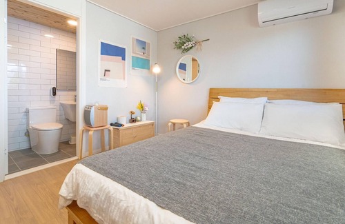 Nam House | Taean Yoyo Kids Poolvilla