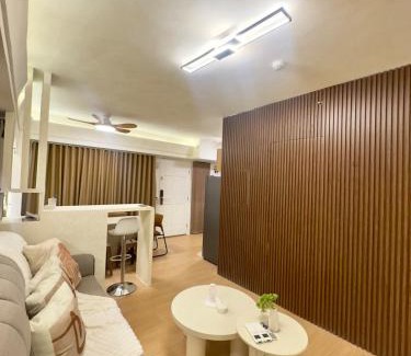 Ususan Apartment | Taguig, near BGC Staycation