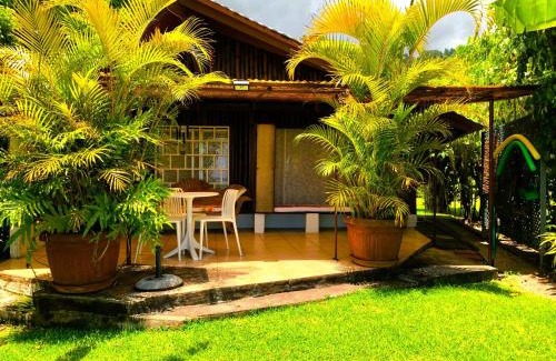 Punaauia House | TAHITI - VAIAVA Beach Cottage