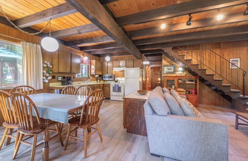 Homewood Ski Chalet | Tahoe Swiss Village Chalet, priv beach HOA pier, walk to beach!