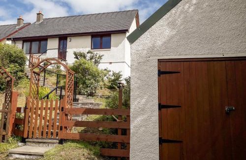 Morar House | Taigh Na Talia - 2 Sandholm