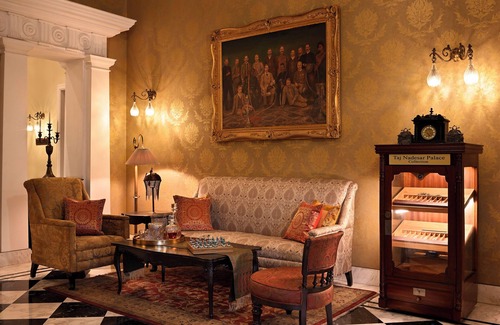 Varanasi Hotel | Taj Nadesar Palace