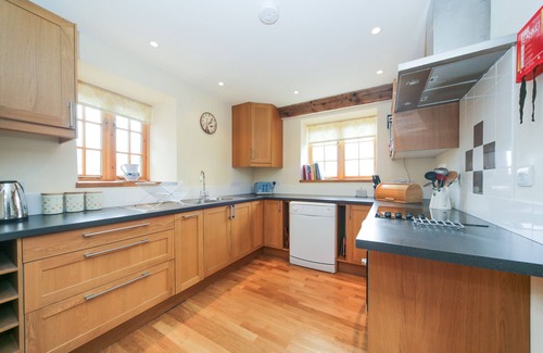 Westbrook Court House | Take a wonderful break at Bryn Bwthyn - perfect for families and groups.