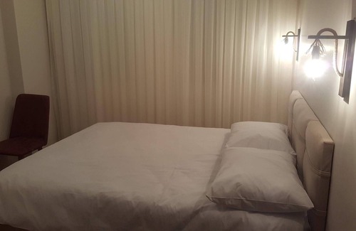 Talimhane Apartment | Takim Mendana 5 Dk. Mesafede Lüx Suite