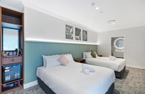 Ourimbah Hotel | Tall Timbers Hotel