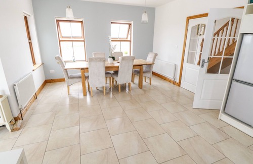 Belmullet House | TALLAGH ROAD, pet friendly, with open fire in Belmullet, County Mayo