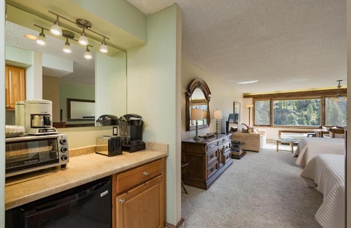 Purgatory Apartment | Tamarron Lodge Studio 224