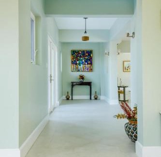 Deadmans Cay House | Tangerine Sunsets Long Island Santa Maria